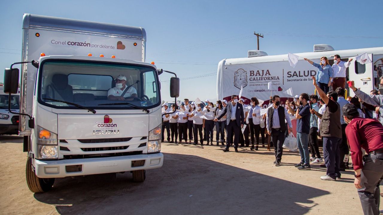 Inauguran centros de salud móviles en Baja California
