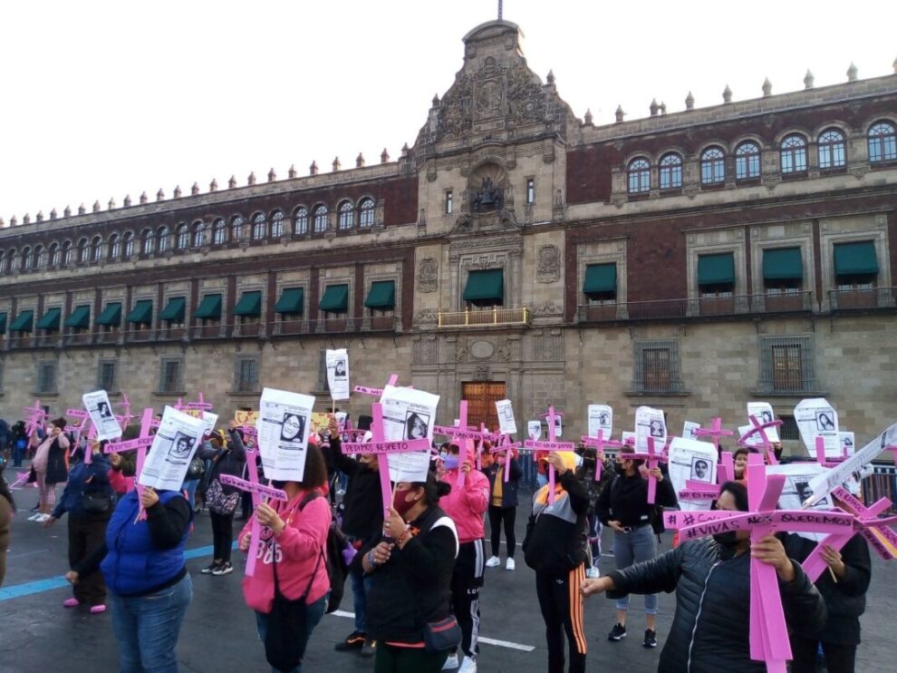 Juzgados familiares de la CDMX suspenden labores por marcha feminista