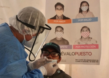 OPS da ‘jalón de orejas’ a México por incumplir los protocolos sanitarios durante Día de Muertos