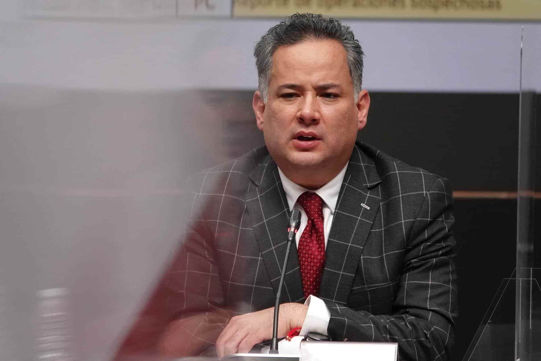 Santiago Nieto deja la Unidad de Inteligencia Financiera