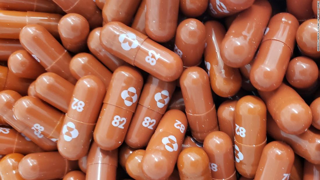 Reino Unido aprueba uso de pastilla anticovid, Molnupiravir, podrá usarse en pacientes que han dado positivo en un test y presentar síntomas.