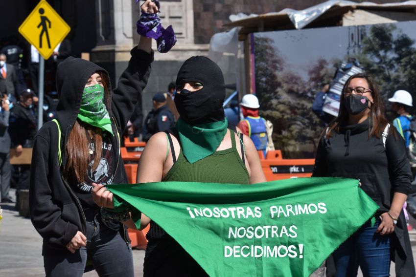Congreso de Colima avala la despenalización del aborto
