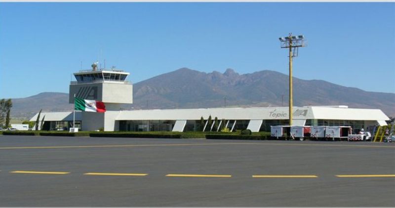 AMLO reitera que habrá ampliación en el Aeropuerto de Tepic