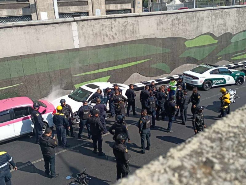 Asesinan a balazos a conductor en carriles centrales de San Antonio Abad