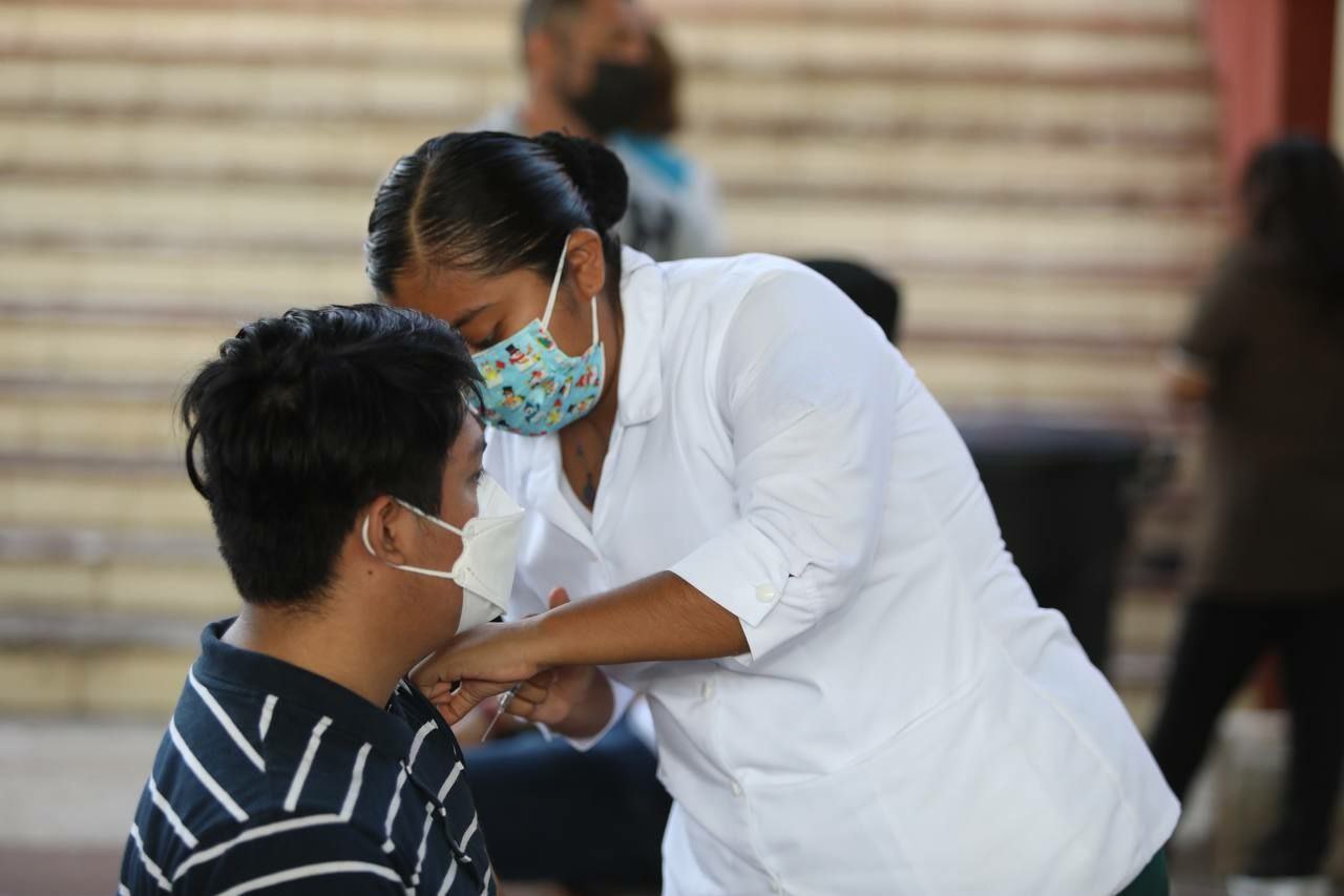 En 5 días, Yucatán aplicó más de 82 mil vacunas contra Covid-19