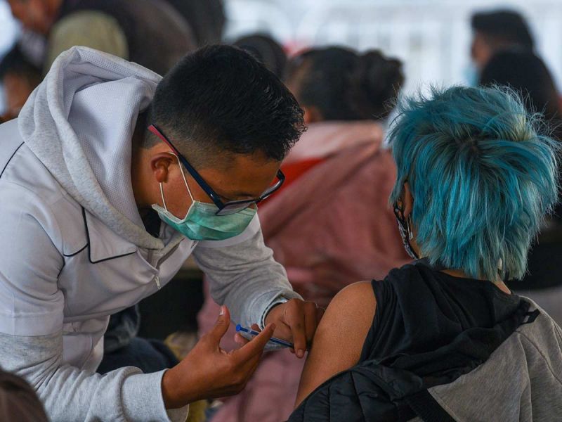 Gobierno de la CDMX habilitará nueva sede de vacunación para adolescentes
