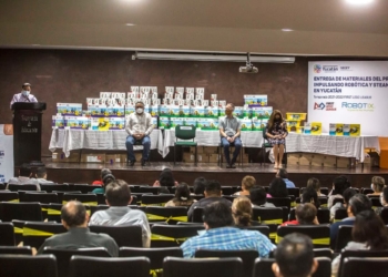 Impulsan formación en robótica, programación y ciencias en Yucatán