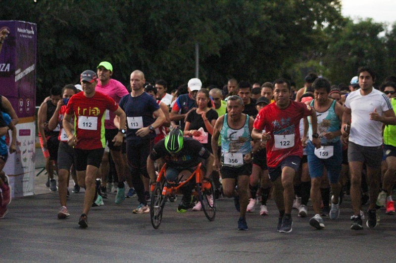 Activa participación en Carrera  por la Esperanza