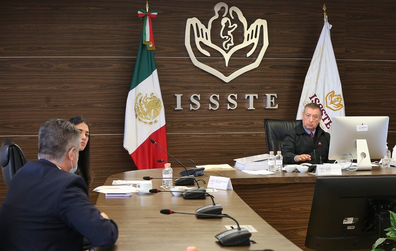 Avala Junta Directiva del ISSSTE proyecto de Pedro Zenteno