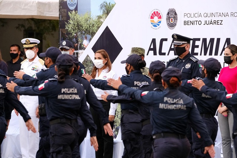 Acreditados y capacitados policías de Benito Juárez para proteger a ciudadanía