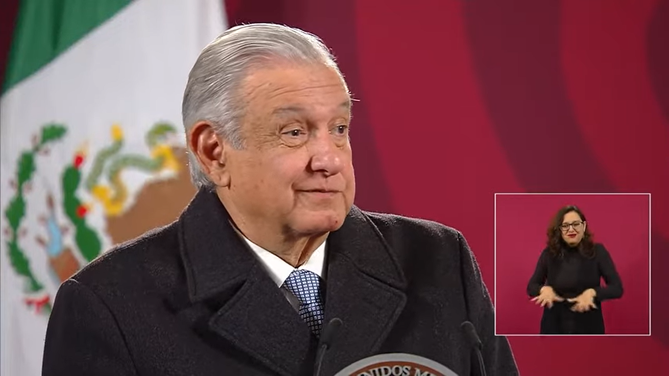 López Obrador espera que Televisa y Univisión cierren su fusión hoy