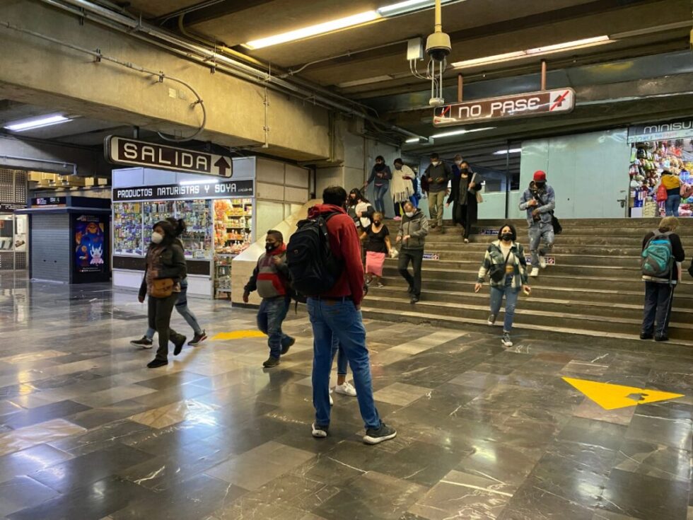 STC Metro continúa con los operativos contra el comercio informal en estaciones