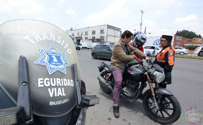 Suspenden multas y sanciones de tránsito en 14 municipios del Edoméx