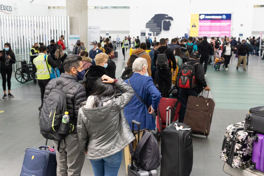 Profeco exige a aerolíneas que avisen anticipadamente sobre cancelación de vuelos