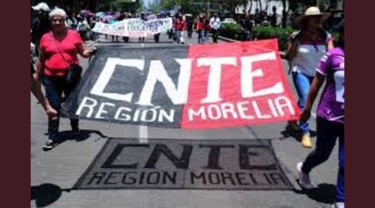 CNTE alista bloqueo en el AICM por elecciones de dirigentes del SNTE