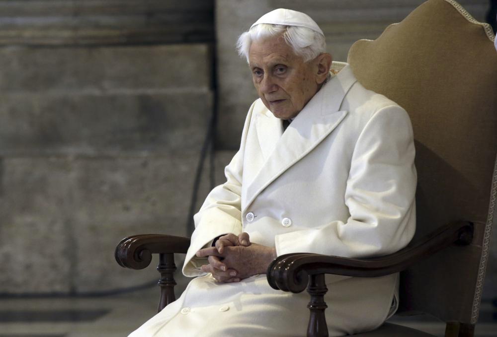 El Papa Benedicto XVI pide perdón por abuso, pero no admite ninguna fechoría