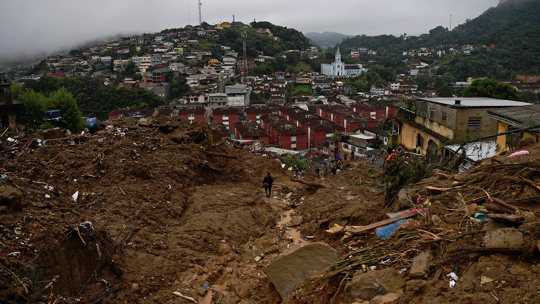 Asciende a 44 el número de muertos por las fuertes lluvias en Río de Janeiro