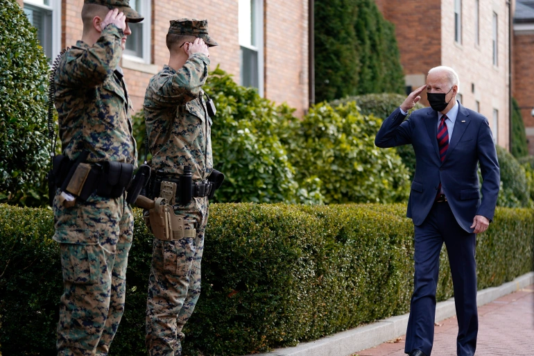 Biden aprueba el despliegue de tropas estadounidenses en Europa del Este