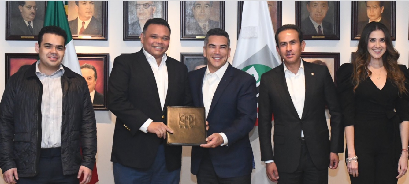 Rolando Zapata, exgobernador de Yucatán, es nombrado secretario de alianzas políticas del PRI
