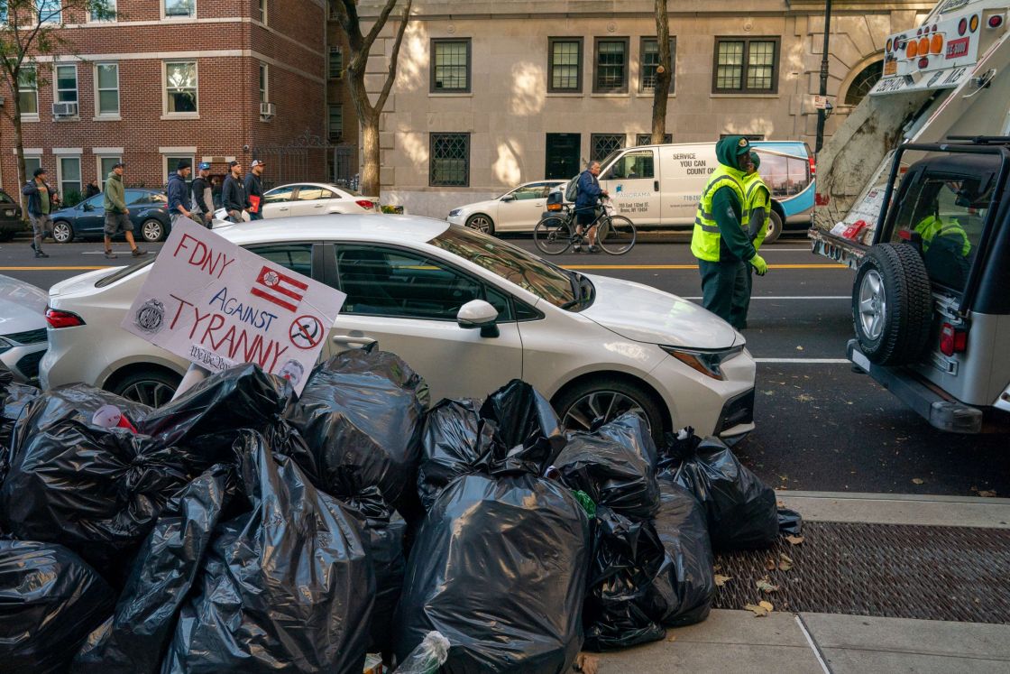 Nueva York planea despedir a tres mil trabajadores por no vacunarse