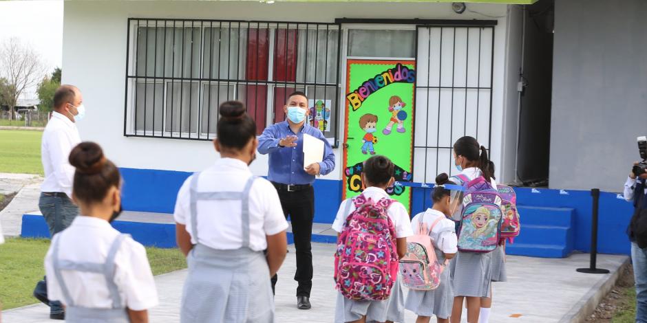 Regresan a las aulas niñas y niños de Tampico y Ciudad Madero a pesar del la afectación por el frente frío 29, asistieron a clases.