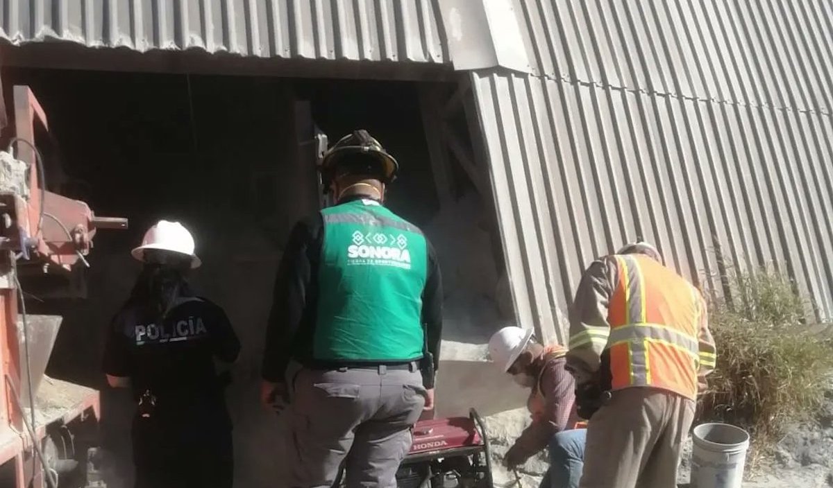 Derrumbe en mina de oro “San Francisco”, ubicada en Sonora, deja tres hombre muertos, el consorcio minero logró la recuperación de cuerpos.