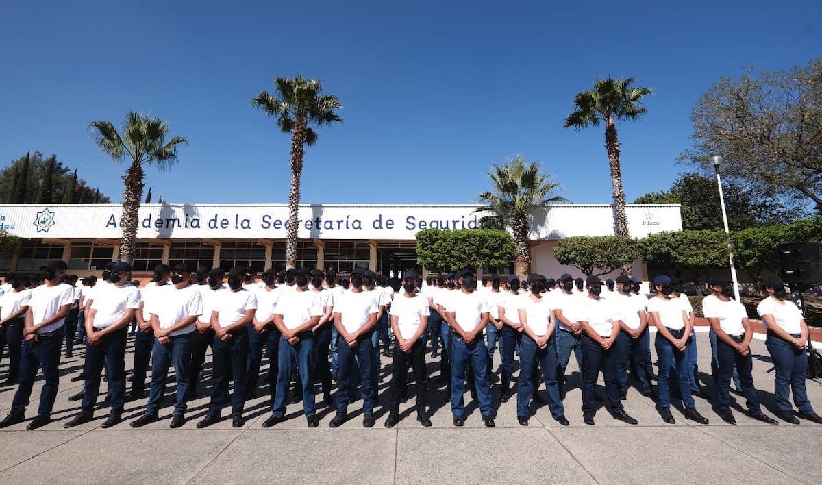 Cadetes inician formación para convertirse en elementos de la Seguridad Pública de Jalisco y aprenderán de valores para salvaguardar.