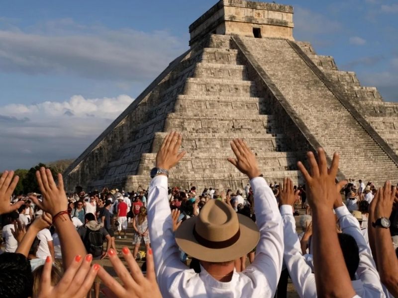 Chichén Itzá recibe el equinoccio de primavera