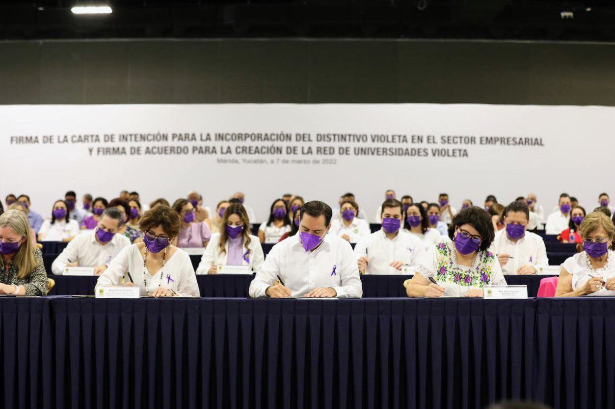 Distintivo Violeta: la estrategia para promover más espacios seguros para las mujeres en Yucatán