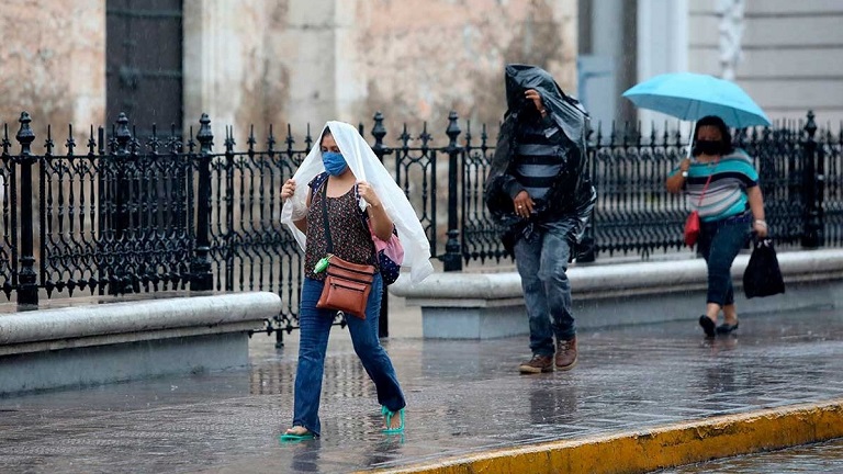 Frente frío 36 generará lluvias en la Península de Yucatán