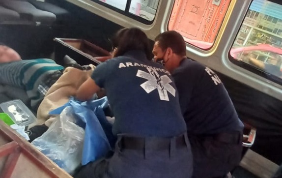 Con apoyo de Protección Civil nace bebé a bordo de unidad de transporte público