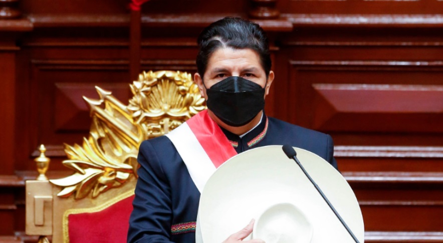 Oficializa oposición de Perú moción para destituir al presidente Castillo