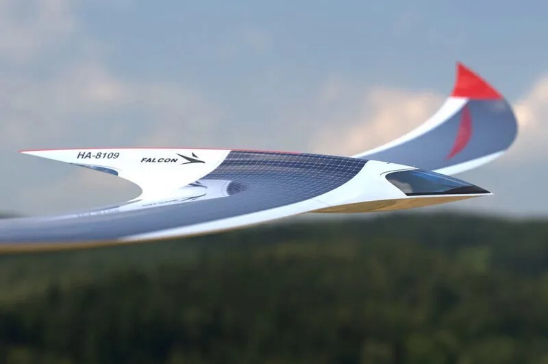 Diseñan avión en forma de ave, alimentado por energía solar