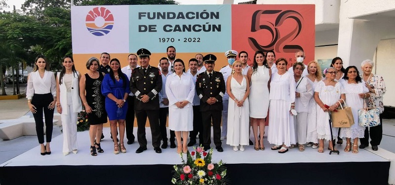 Culminan con éxito festejos ciudadanos del 52 Aniversario de Cancún