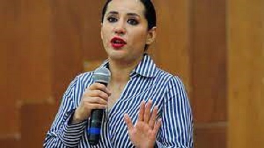La Costumbre del Poder: Sandra Cuevas y la disputa por la lana