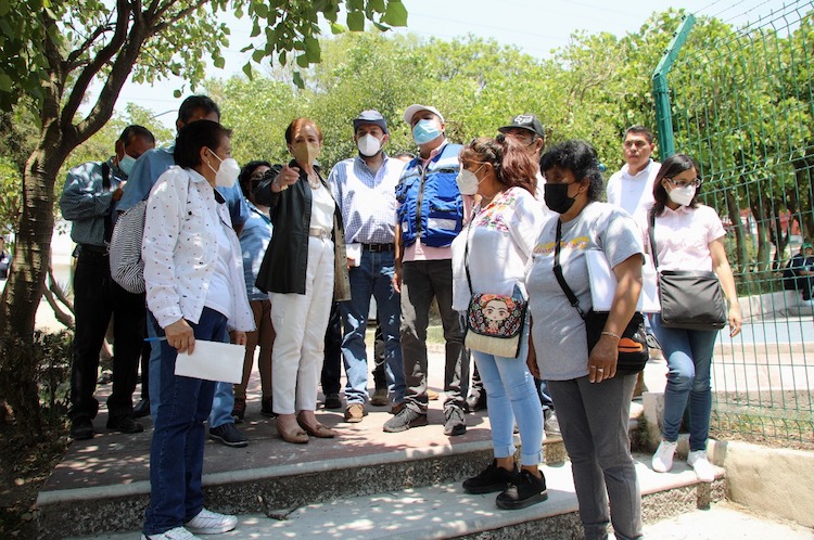 Recorre Angélica Moya Lomas de San Agustín para atender rezagos