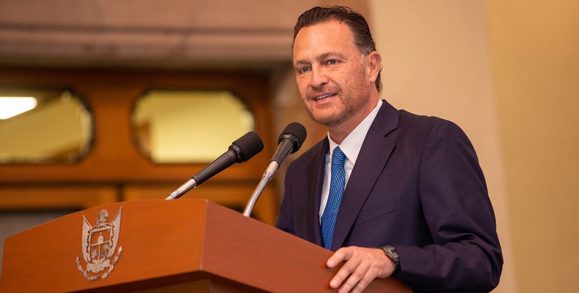Mauricio Kuri, gobernador de Querétaro, da positivo a Covid-19