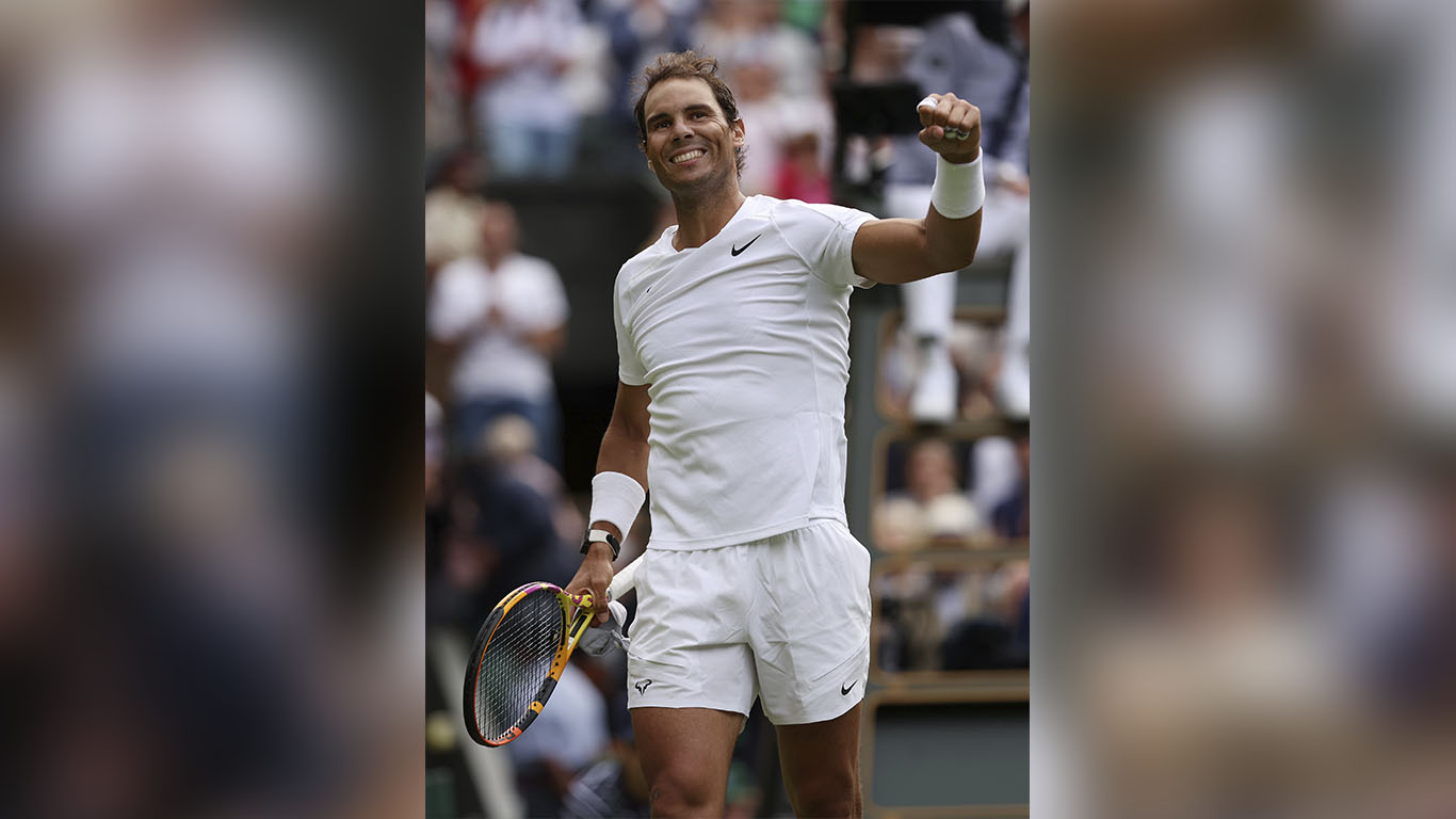 Debutó Rafael Nadal con éxito en primera ronda de Wimbledon