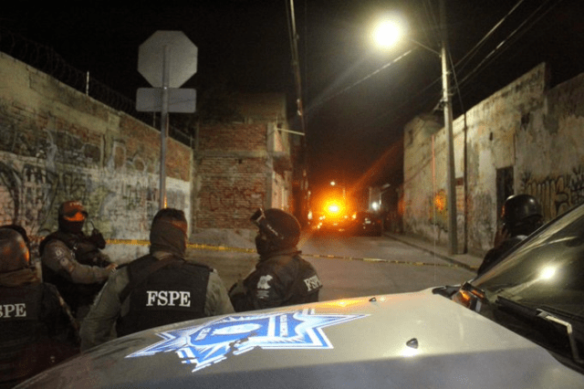 Seis personas son asesinadas afuera de una primaria en Salamanca, Guanajuato