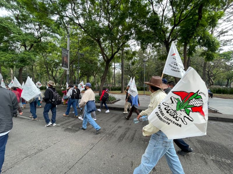 Marcha la CCC a Palacio Nacional para reivindicar derecho al agua, propiedad social de la tierra, y denunciar a servidores públicos