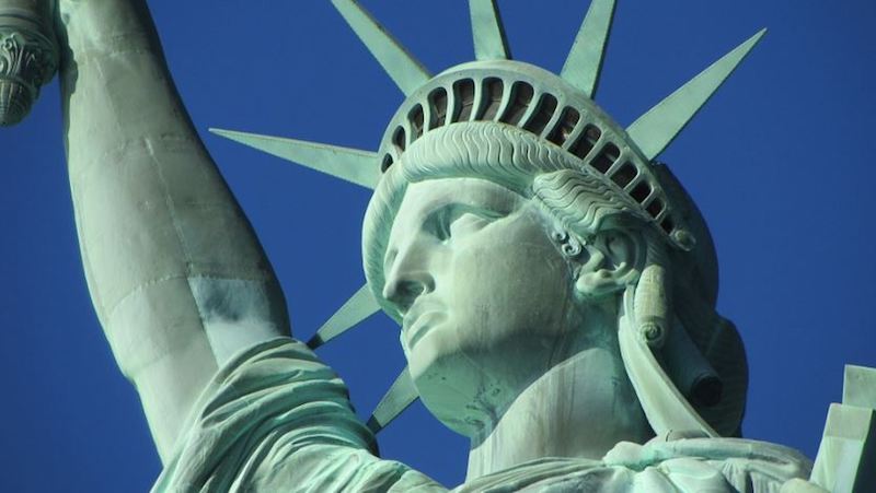 A L F A   O M E G A: La Estatua de la Libertad, “Obsoleta”
