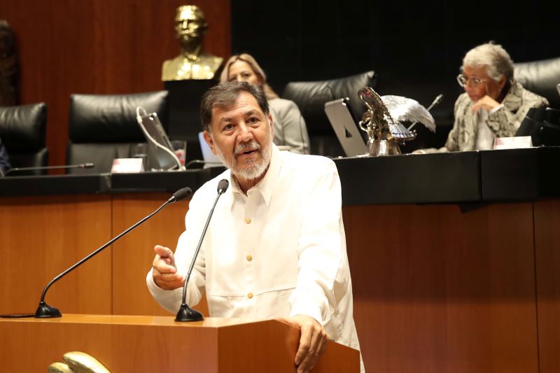 Propone Gerardo Fernández Noroña darle pensión vitalicia y cargo permanente de senador a AMLO