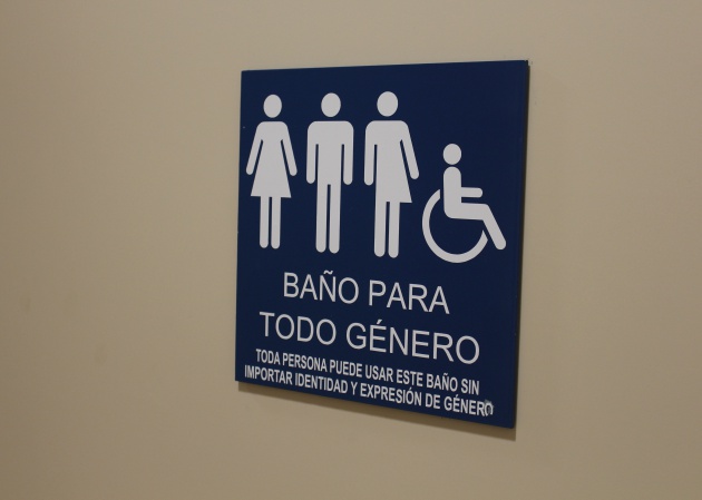 Facultad de Antropología de la UADY, con baños sin género