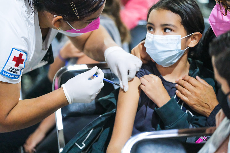 Jalisco inicia vacunación anticovid a niños de 5 a 11 años