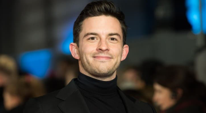 Jonathan Bailey protagonizará la adaptación de “Fellow Travelers”