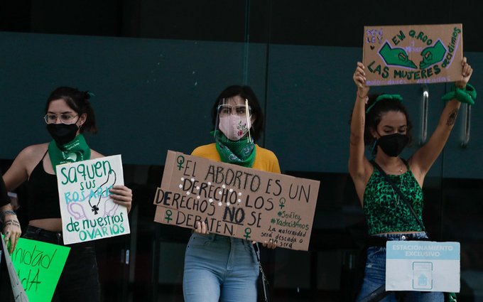 Mujeres presentan amparos a favor del aborto en Quintana Roo