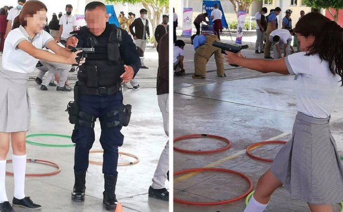 Policías de Guanajuato prestan sus armas a estudiantes de secundaria