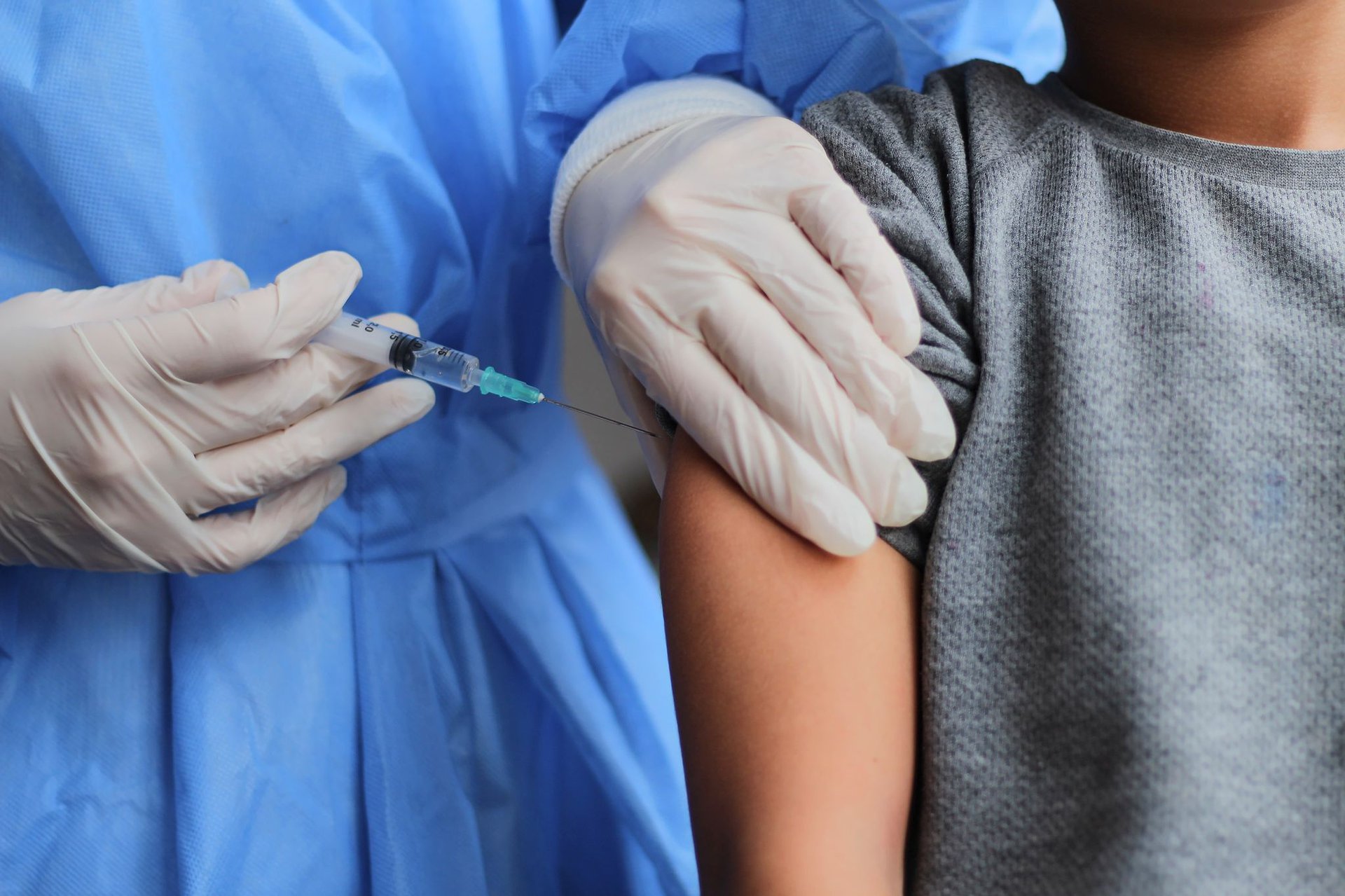 Continúa vacunación de segunda dosis de Pfizer para jóvenes de 12 y 14 años
