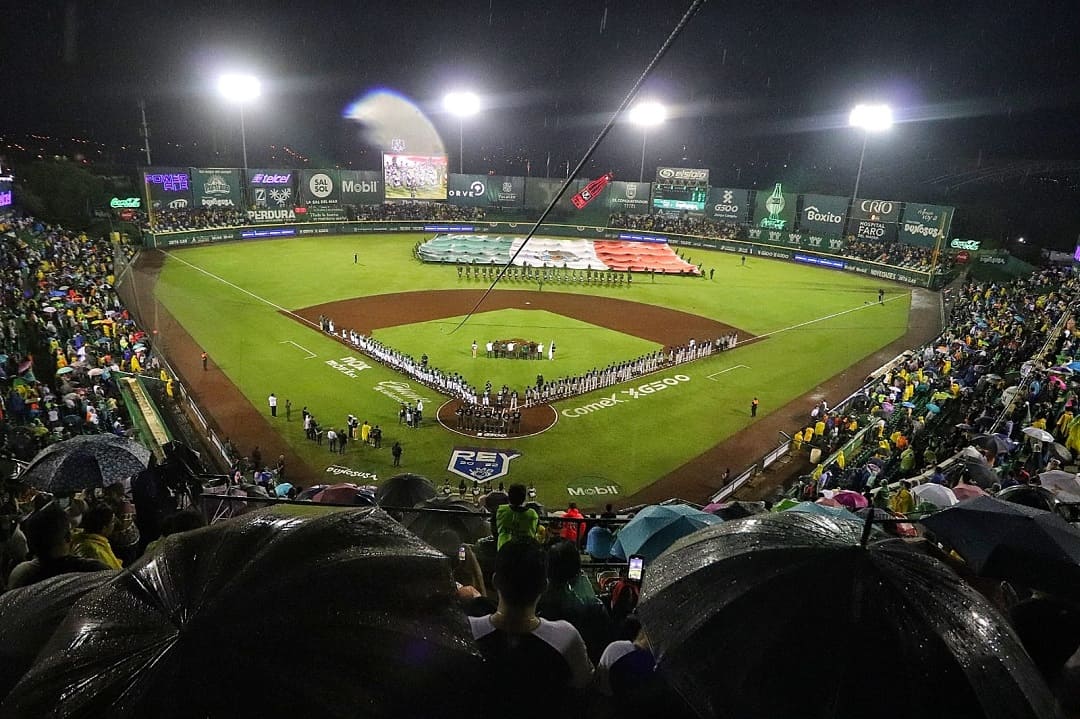 Tercer juego de la Serie del Rey, entre Sultanes y Leones, se pospuso por las lluvias