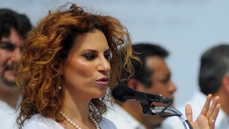 Karime Macías del “merezco abundancia” a la extradición